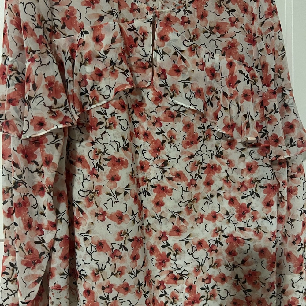 Floral Ruffle Blouse